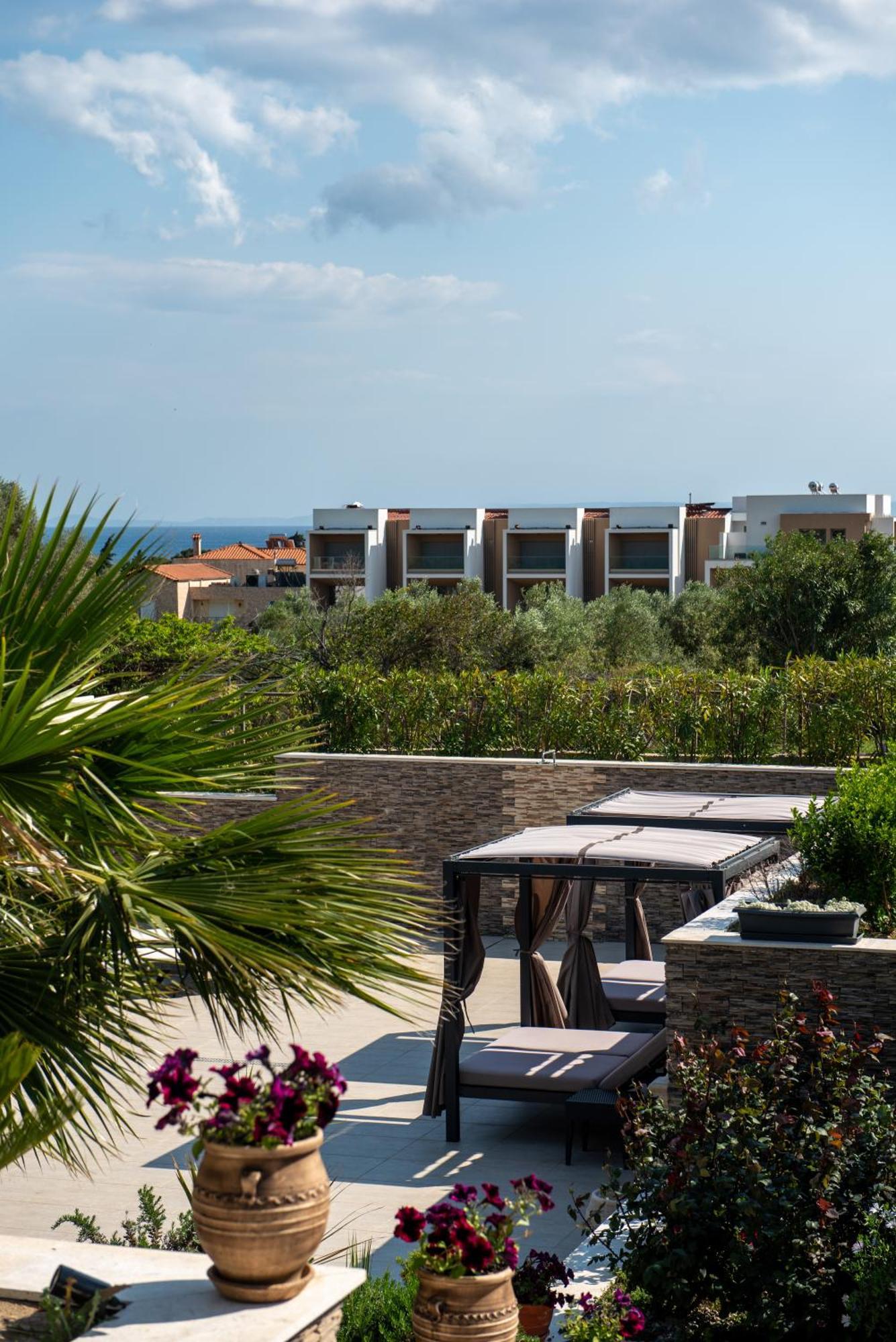 Villa Sara Nikiti  Exterior photo